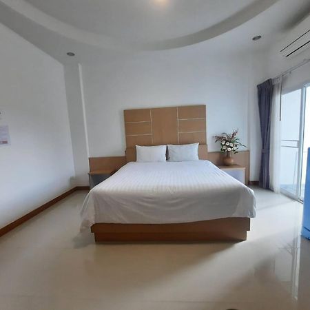 Ketsara Hotel Maha Sarakham Dış mekan fotoğraf