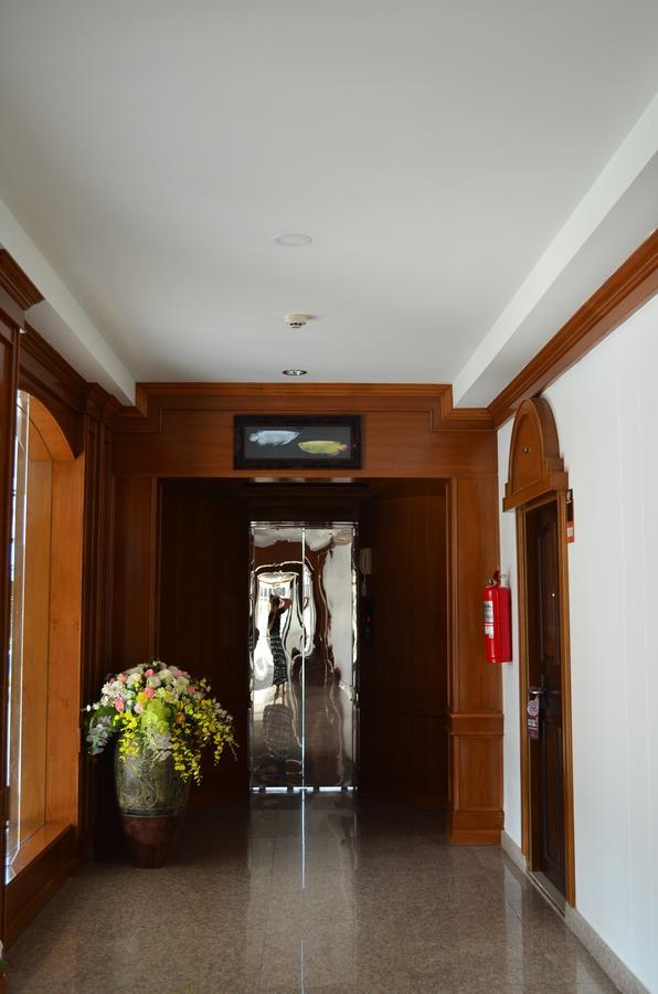 Ketsara Hotel Maha Sarakham Oda fotoğraf