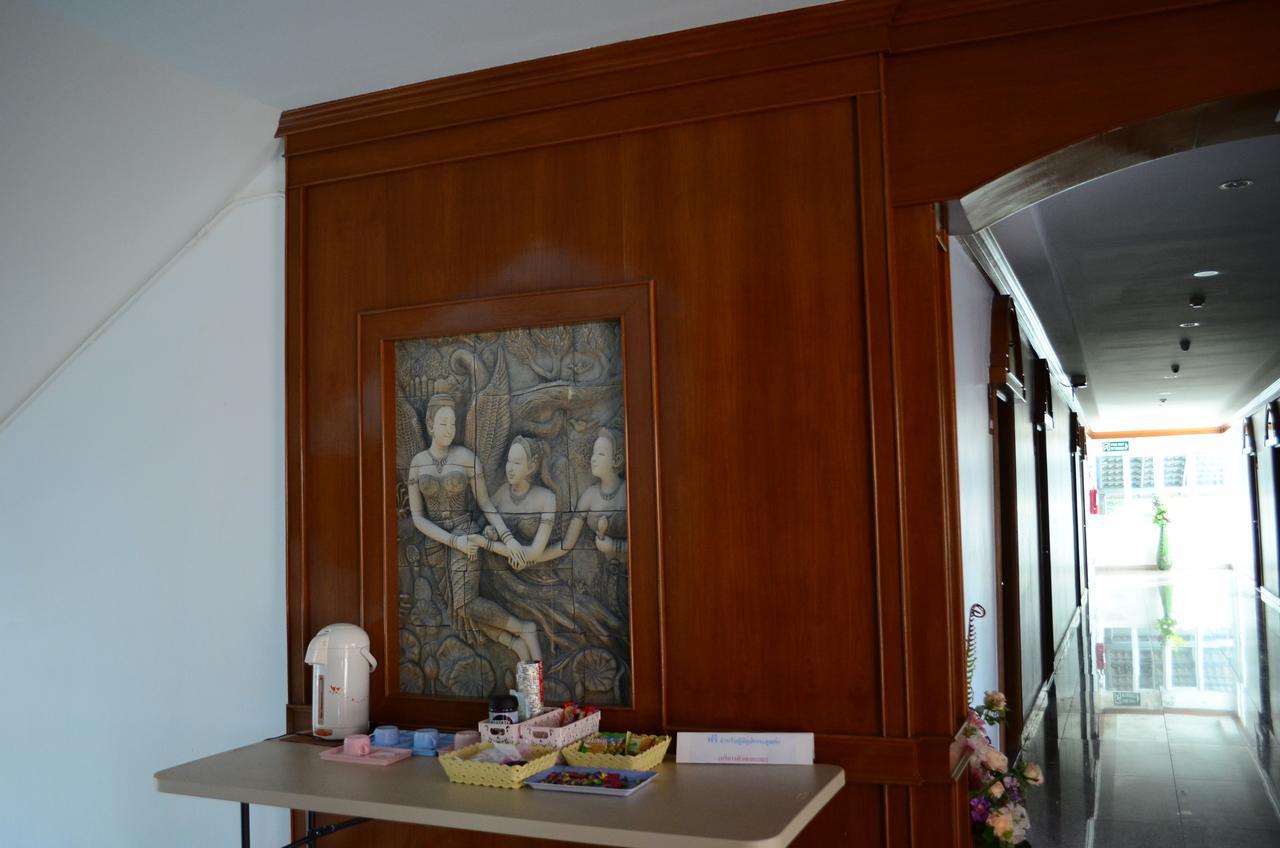 Ketsara Hotel Maha Sarakham Oda fotoğraf
