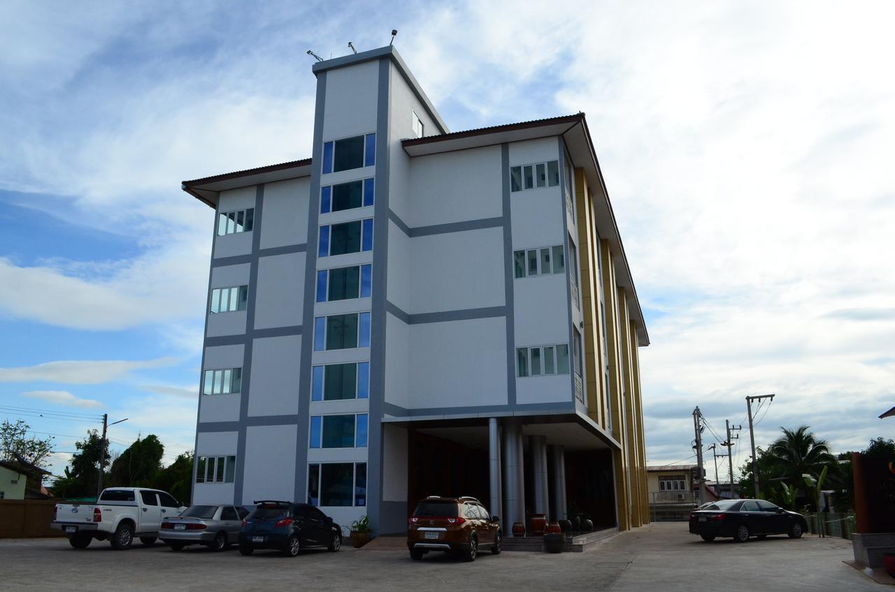 Ketsara Hotel Maha Sarakham Dış mekan fotoğraf