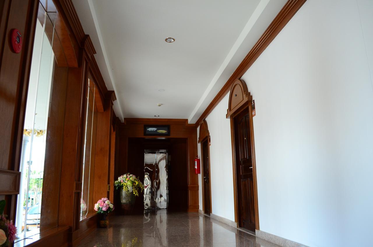 Ketsara Hotel Maha Sarakham Oda fotoğraf